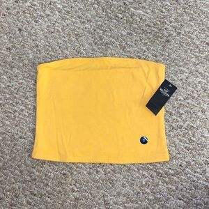 Hollister crop top